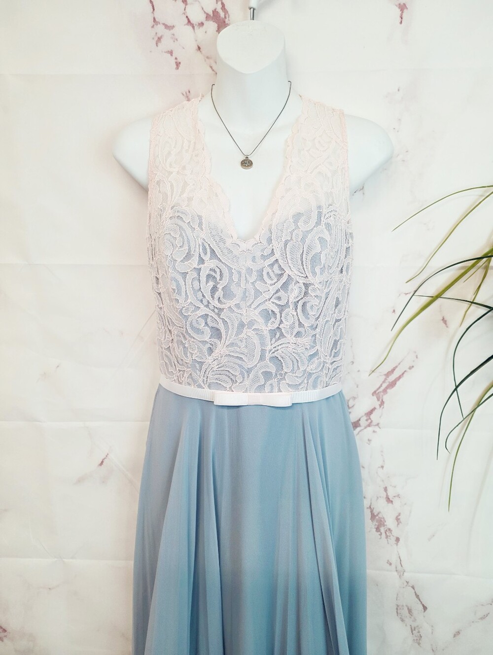 After Six Light Blue Lace Bodice Maxi Dress Formal Prom Bridesmaid Gown Size 6 - Picture 4 of 9